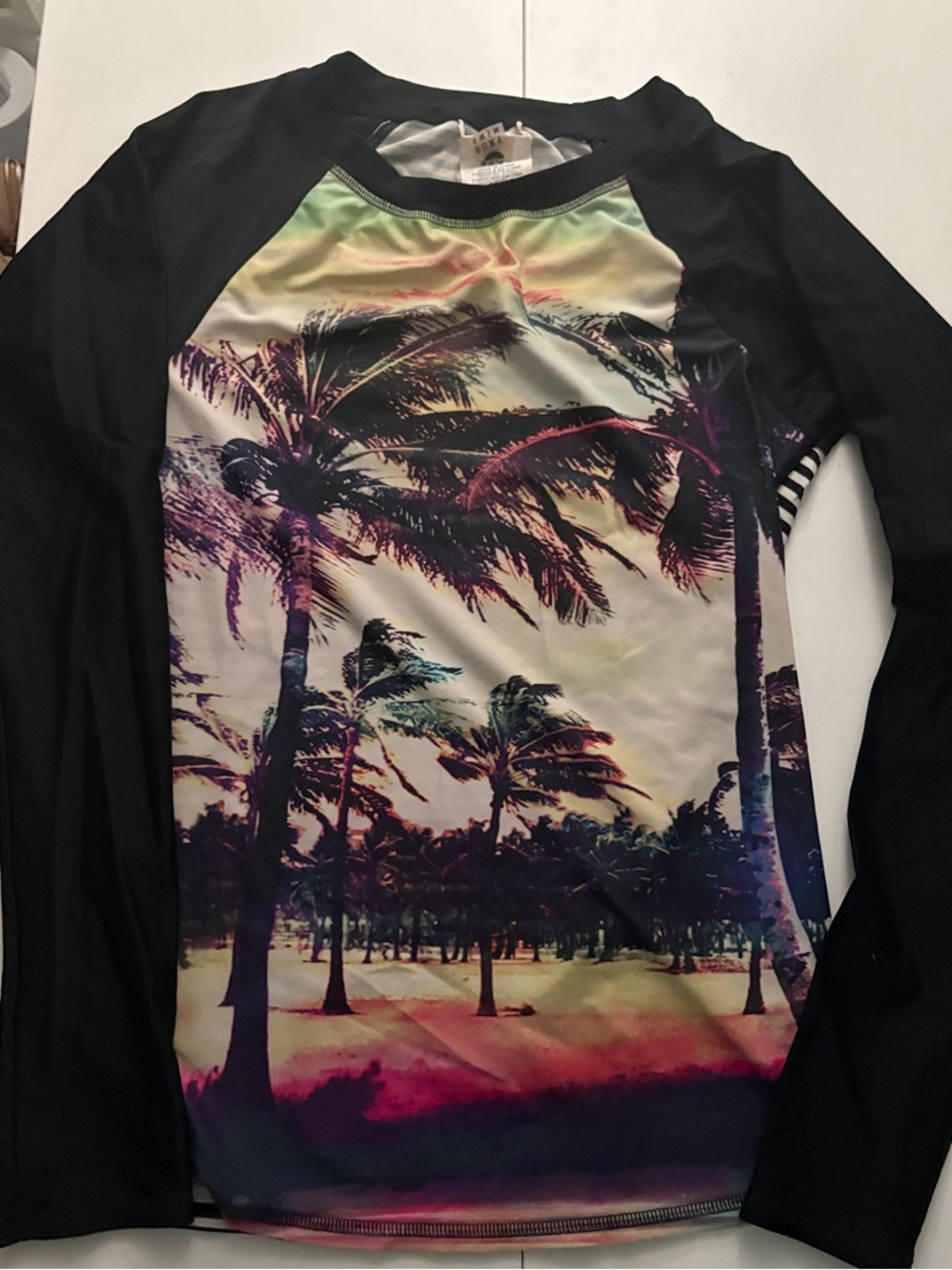 Roxy Women's Black Raglan Palm-Print Rash Guard with Sunset Hues